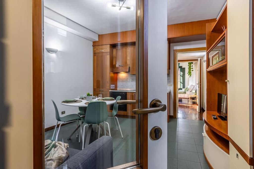 Close To Duomo Lovely City Center Flat Apartment Milan Luaran gambar